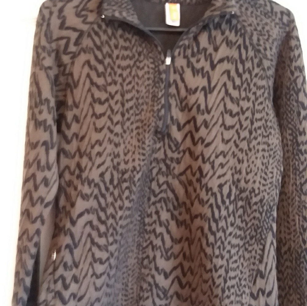 Lucy Medium Athletic Pullover - image 1